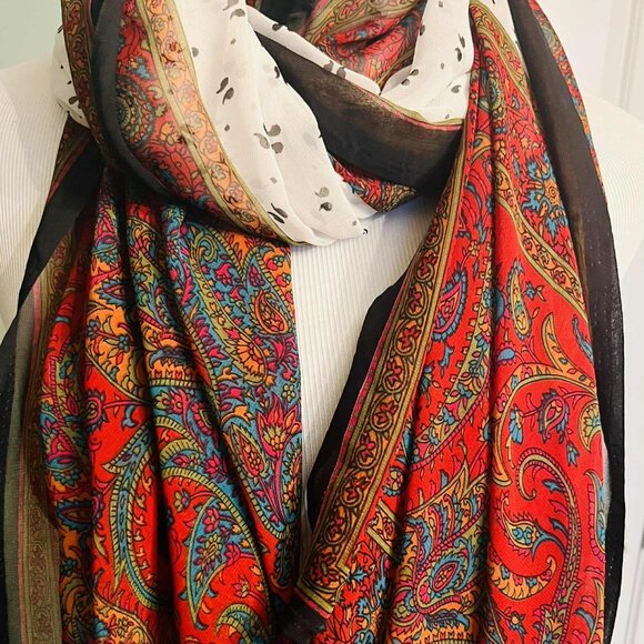 🌺 Vintage 100% Silk Oversized Scarf – Handmade in Spain - Picture 15 of 15